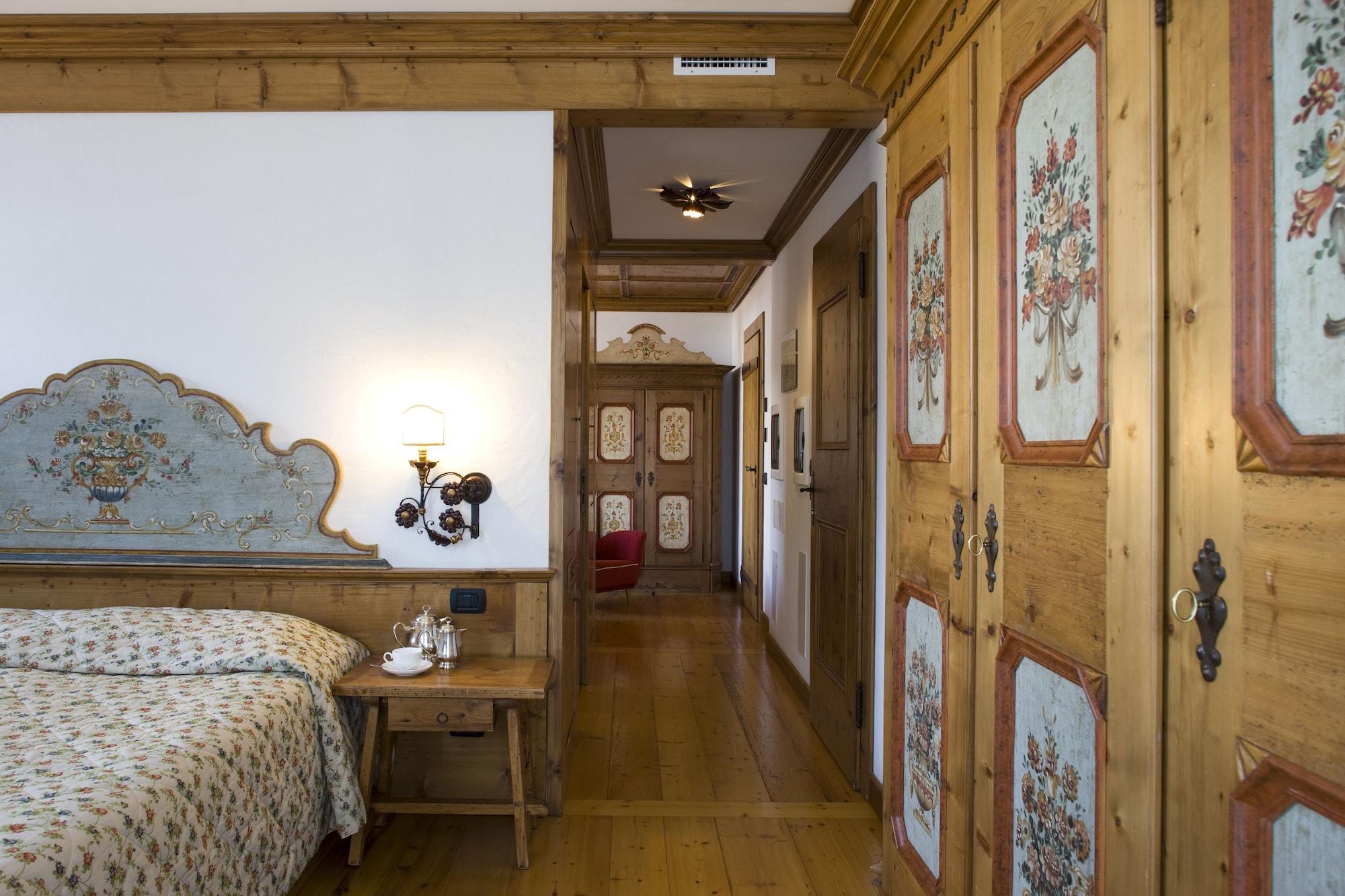 Hotel Cortina Кортина-д'Ампеццо Экстерьер фото